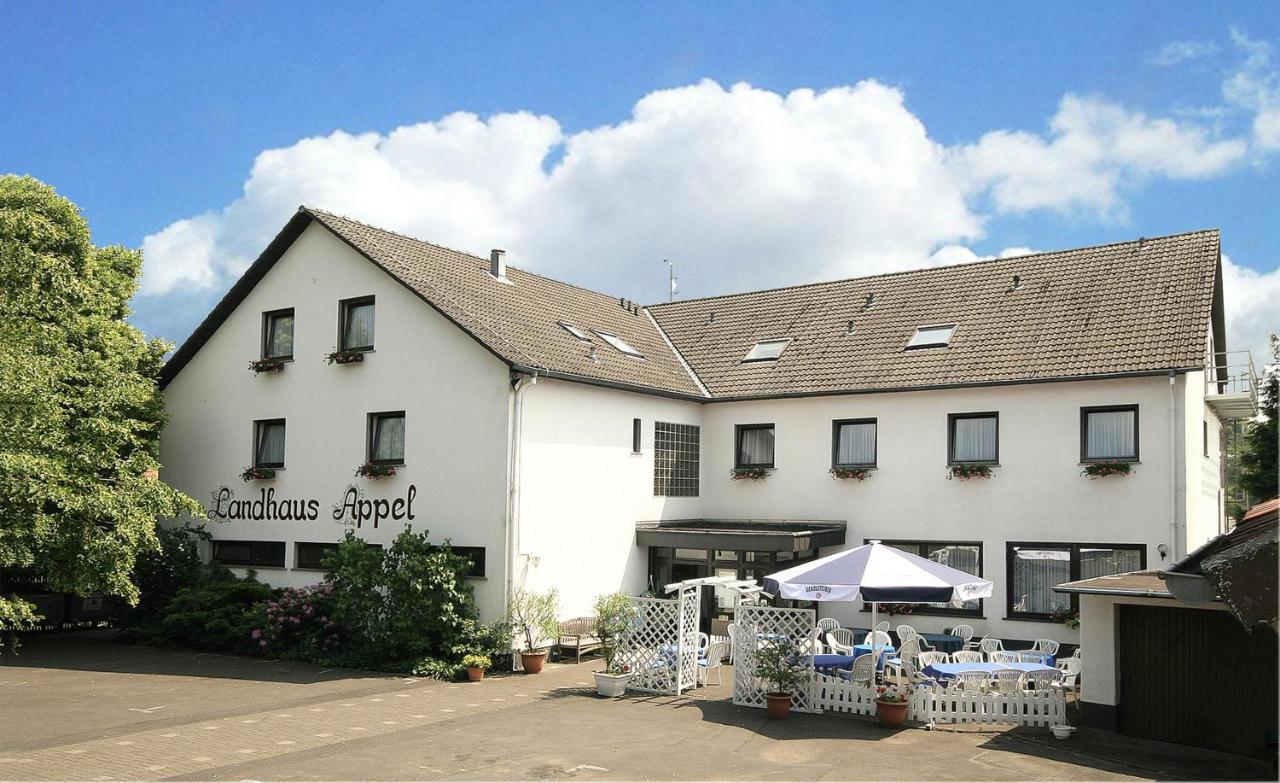 Hotel Landhaus Appel Schotten Ngoại thất bức ảnh